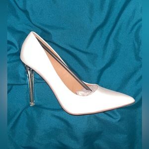 Shoe Dazzle Pump